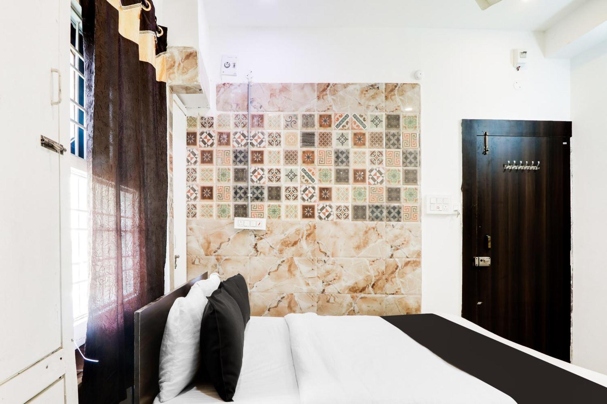 Hotel O City Inn Luxury Rooms Варангал Экстерьер фото